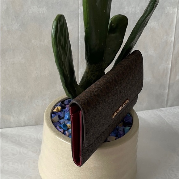 🌹Michael Kors Wallet🌹 - Picture 6 of 7